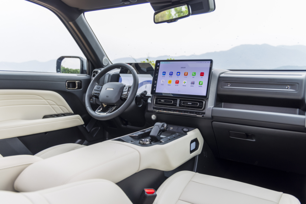 这款新能源泛越野suv ,值得你细品
