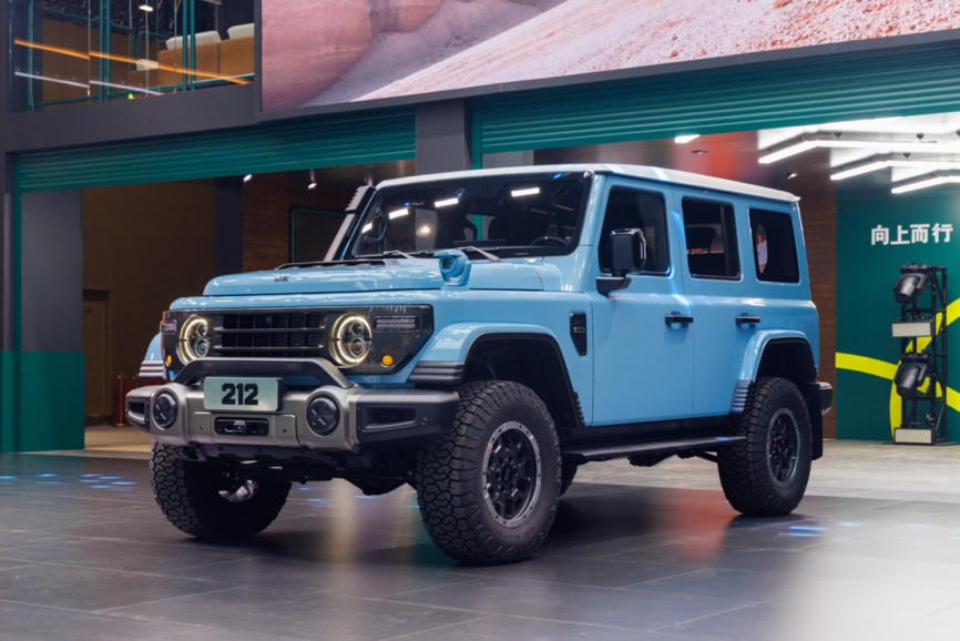 212越野t01升级车型亮相广州，18.88万能否圆七零八零后越野梦？