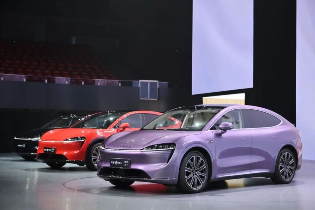 “围剿”model y,谁在特斯拉优势区击败了它?